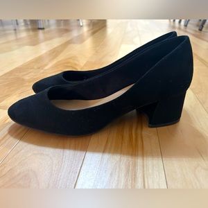 Call in spring suede (vegan) black shoes - low heel